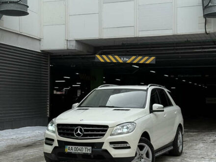 Белый Мерседес М-Класс, объемом двигателя 3.49 л и пробегом 187 тыс. км за 16900 $, фото 1 на Automoto.ua