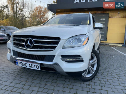 Мерседес М-Класс 2012 в Львове на Automoto.ua Белый Мерседес М-Класс, объемом двигателя 2.99 л и пробегом 261 тыс. км за 18400 $, фото 1 на Automoto.ua