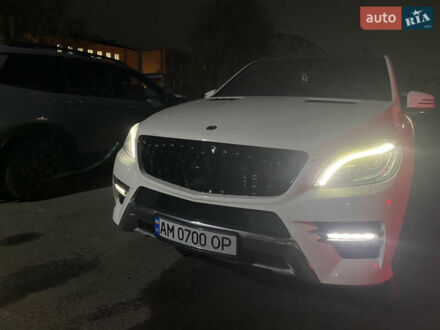 Белый Мерседес М-Класс, объемом двигателя 2.99 л и пробегом 219 тыс. км за 19300 $, фото 1 на Automoto.ua