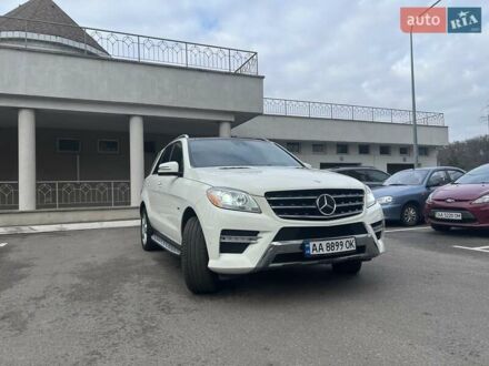 Мерседес М-Класс 2012 в Киеве на Automoto.ua Белый Мерседес М-Класс, объемом двигателя 4.7 л и пробегом 132 тыс. км за 19500 $, фото 1 на Automoto.ua