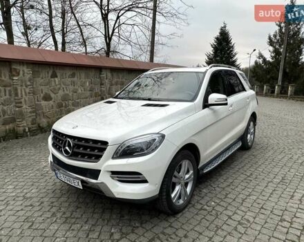 Білий Мерседес М-Клас, об'ємом двигуна 2.99 л та пробігом 131 тис. км за 22700 $, фото 1 на Automoto.ua