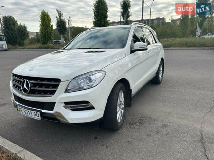 Мерседес М-Класс 2013 в Кривом Роге на Automoto.ua Белый Мерседес М-Класс, объемом двигателя 2.14 л и пробегом 145 тыс. км за 27500 $, фото 1 на Automoto.ua