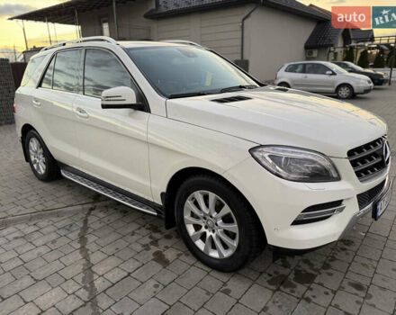 Мерседес М-Класс 2013 в Снятине на Automoto.ua Белый Мерседес М-Класс, объемом двигателя 2.14 л и пробегом 247 тыс. км за 19500 $, фото 1 на Automoto.ua