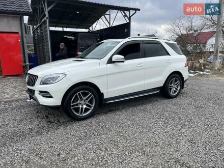 Мерседес М-Класс 2013 в Камень-Каширский на Automoto.ua Белый Мерседес М-Класс, объемом двигателя 2.99 л и пробегом 235 тыс. км за 21000 $, фото 1 на Automoto.ua