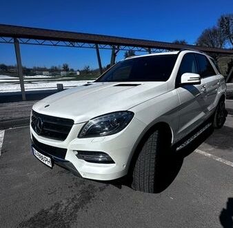 Білий Мерседес М-Клас, об'ємом двигуна 3.5 л та пробігом 119 тис. км за 23000 $, фото 1 на Automoto.ua