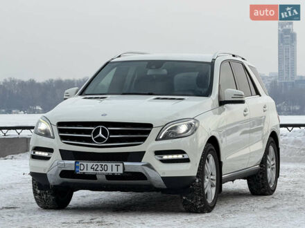 Білий Мерседес М-Клас, об'ємом двигуна 2.99 л та пробігом 217 тис. км за 19700 $, фото 1 на Automoto.ua