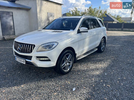 Белый Мерседес М-Класс, объемом двигателя 2.99 л и пробегом 248 тыс. км за 24500 $, фото 1 на Automoto.ua