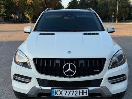 Білий Мерседес М-Клас, об'ємом двигуна 3 л та пробігом 250 тис. км за 23300 $, фото 1 на Automoto.ua