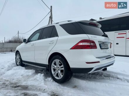 Белый Мерседес М-Класс, объемом двигателя 3.5 л и пробегом 120 тыс. км за 17000 $, фото 1 на Automoto.ua