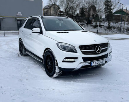 Белый Мерседес М-Класс, объемом двигателя 3.5 л и пробегом 149 тыс. км за 18500 $, фото 1 на Automoto.ua