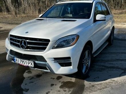 Белый Мерседес М-Класс, объемом двигателя 3.5 л и пробегом 142 тыс. км за 26500 $, фото 1 на Automoto.ua