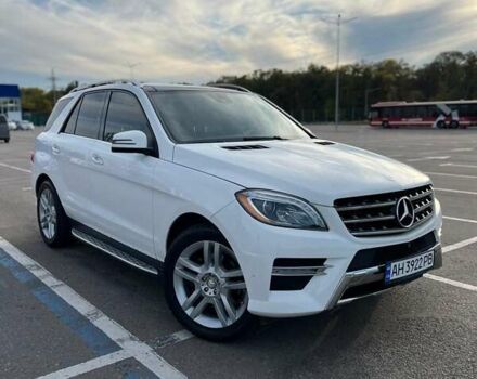 Белый Мерседес М-Класс, объемом двигателя 2.99 л и пробегом 182 тыс. км за 29800 $, фото 1 на Automoto.ua