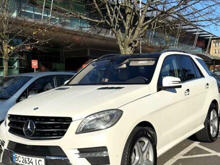 Мерседес М-Класс 2015 в Львове на Automoto.ua Белый Мерседес М-Класс, объемом двигателя 3 л и пробегом 140 тыс. км за 26999 $, фото 1 на Automoto.ua