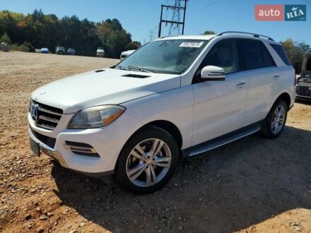 Белый Мерседес М-Класс, объемом двигателя 2.99 л и пробегом 161 тыс. км за 3000 $, фото 1 на Automoto.ua