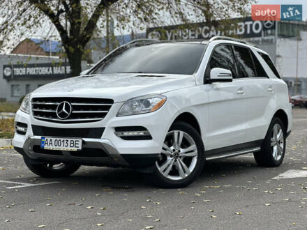 Белый Мерседес М-Класс, объемом двигателя 3.5 л и пробегом 196 тыс. км за 20900 $, фото 1 на Automoto.ua