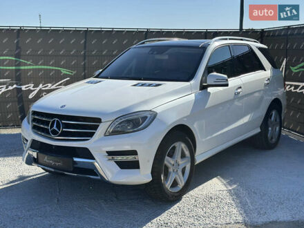 Мерседес М-Класс 2015 в Киеве на Automoto.ua Белый Мерседес М-Класс, объемом двигателя 3 л и пробегом 136 тыс. км за 23500 $, фото 1 на Automoto.ua