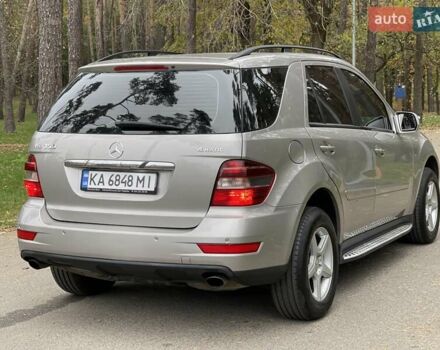 Бежевый Мерседес М-Класс, объемом двигателя 3.5 л и пробегом 167 тыс. км за 11750 $, фото 6 на Automoto.ua