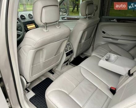 Бежевый Мерседес М-Класс, объемом двигателя 3.5 л и пробегом 167 тыс. км за 11750 $, фото 19 на Automoto.ua