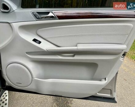 Бежевый Мерседес М-Класс, объемом двигателя 3.5 л и пробегом 167 тыс. км за 11750 $, фото 44 на Automoto.ua