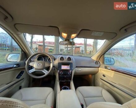 Бежевий Мерседес М-Клас, об'ємом двигуна 3.5 л та пробігом 178 тис. км за 13500 $, фото 16 на Automoto.ua