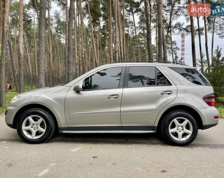 Мерседес М-Клас 2009 у Києві на Automoto.ua Бежевий Мерседес М-Клас, об'ємом двигуна 3.5 л та пробігом 167 тис. км за 11700 $, фото 7 на Automoto.ua
