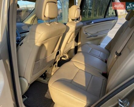 Бежевий Мерседес М-Клас, об'ємом двигуна 3.5 л та пробігом 178 тис. км за 13500 $, фото 12 на Automoto.ua