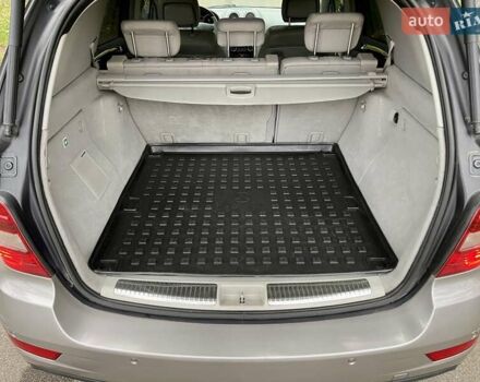 Мерседес М-Клас 2009 у Києві на Automoto.ua Бежевий Мерседес М-Клас, об'ємом двигуна 3.5 л та пробігом 167 тис. км за 11700 $, фото 12 на Automoto.ua