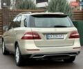 Бежевий Мерседес М-Клас, об'ємом двигуна 2.99 л та пробігом 215 тис. км за 19800 $, фото 26 на Automoto.ua