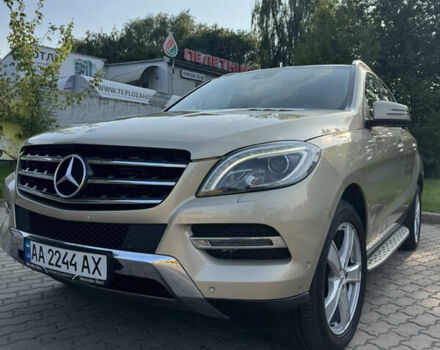 Мерседес М-Класс 2013 в Ровно на Automoto.ua Бежевый Мерседес М-Класс, объемом двигателя 2.99 л и пробегом 235 тыс. км за 21650 $, фото 4 на Automoto.ua