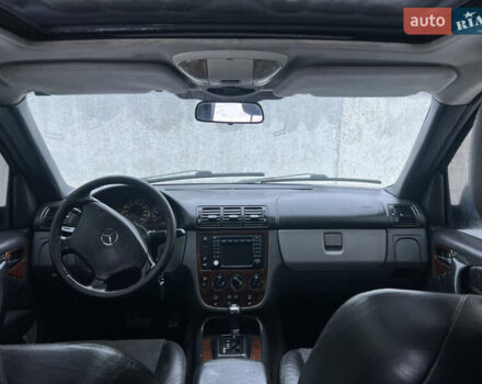 Чорний Мерседес М-Клас, об'ємом двигуна 3.2 л та пробігом 380 тис. км за 4950 $, фото 23 на Automoto.ua