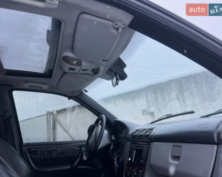 Чорний Мерседес М-Клас, об'ємом двигуна 3.2 л та пробігом 380 тис. км за 4950 $, фото 34 на Automoto.ua