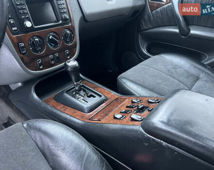 Чорний Мерседес М-Клас, об'ємом двигуна 3.2 л та пробігом 380 тис. км за 4950 $, фото 27 на Automoto.ua