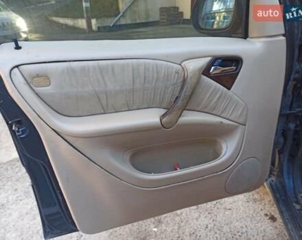 Черный Мерседес М-Класс, объемом двигателя 3.2 л и пробегом 383 тыс. км за 3680 $, фото 14 на Automoto.ua