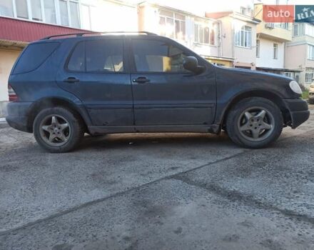 Черный Мерседес М-Класс, объемом двигателя 3.2 л и пробегом 383 тыс. км за 3680 $, фото 4 на Automoto.ua