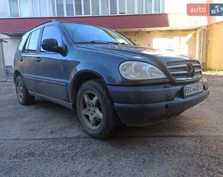 Черный Мерседес М-Класс, объемом двигателя 3.2 л и пробегом 383 тыс. км за 3680 $, фото 7 на Automoto.ua