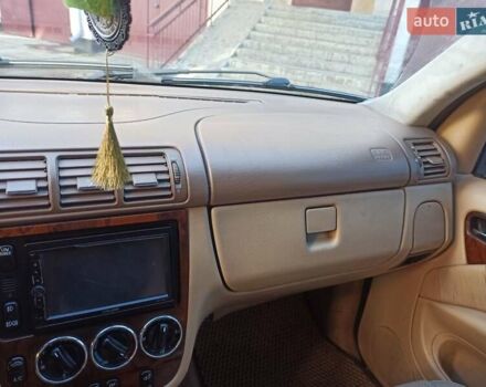 Черный Мерседес М-Класс, объемом двигателя 3.2 л и пробегом 383 тыс. км за 3680 $, фото 8 на Automoto.ua