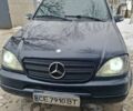 Черный Мерседес М-Класс, объемом двигателя 2.69 л и пробегом 370 тыс. км за 5300 $, фото 1 на Automoto.ua