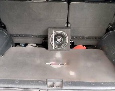 Черный Мерседес М-Класс, объемом двигателя 4.3 л и пробегом 380 тыс. км за 8200 $, фото 15 на Automoto.ua