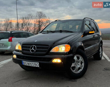 Черный Мерседес М-Класс, объемом двигателя 2.7 л и пробегом 370 тыс. км за 6300 $, фото 7 на Automoto.ua