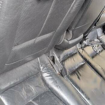 Черный Мерседес М-Класс, объемом двигателя 4.3 л и пробегом 380 тыс. км за 8200 $, фото 13 на Automoto.ua