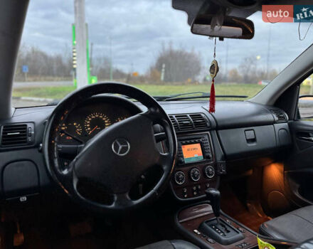 Черный Мерседес М-Класс, объемом двигателя 2.7 л и пробегом 370 тыс. км за 6300 $, фото 25 на Automoto.ua