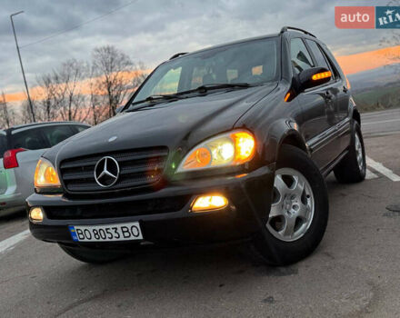 Черный Мерседес М-Класс, объемом двигателя 2.7 л и пробегом 370 тыс. км за 6300 $, фото 8 на Automoto.ua