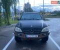 Черный Мерседес М-Класс, объемом двигателя 3.72 л и пробегом 350 тыс. км за 4200 $, фото 1 на Automoto.ua