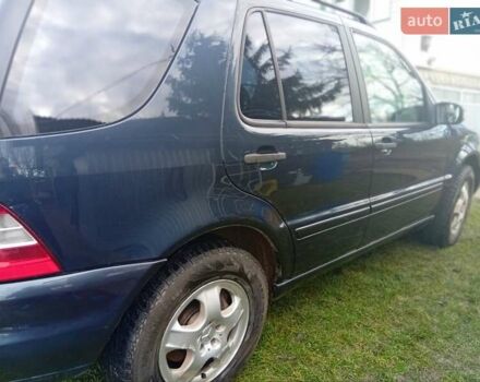 Черный Мерседес М-Класс, объемом двигателя 2.7 л и пробегом 270 тыс. км за 5100 $, фото 3 на Automoto.ua