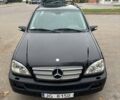Черный Мерседес М-Класс, объемом двигателя 2.7 л и пробегом 382 тыс. км за 4900 $, фото 1 на Automoto.ua