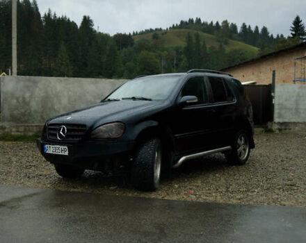 Черный Мерседес М-Класс, объемом двигателя 2.69 л и пробегом 320 тыс. км за 7000 $, фото 1 на Automoto.ua