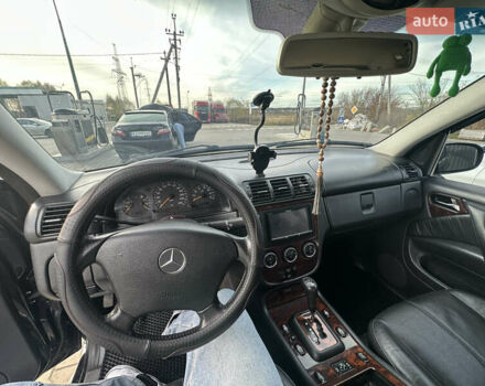 Черный Мерседес М-Класс, объемом двигателя 3.72 л и пробегом 300 тыс. км за 7700 $, фото 12 на Automoto.ua