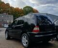Мерседес М-Класс 2003 в Хусте на Automoto.ua Черный Мерседес М-Класс, объемом двигателя 2.7 л и пробегом 255 тыс. км за 10800 $, фото 4 на Automoto.ua