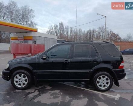 Черный Мерседес М-Класс, объемом двигателя 3.72 л и пробегом 380 тыс. км за 7200 $, фото 8 на Automoto.ua