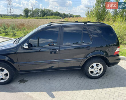 Черный Мерседес М-Класс, объемом двигателя 2.69 л и пробегом 425 тыс. км за 5300 $, фото 3 на Automoto.ua